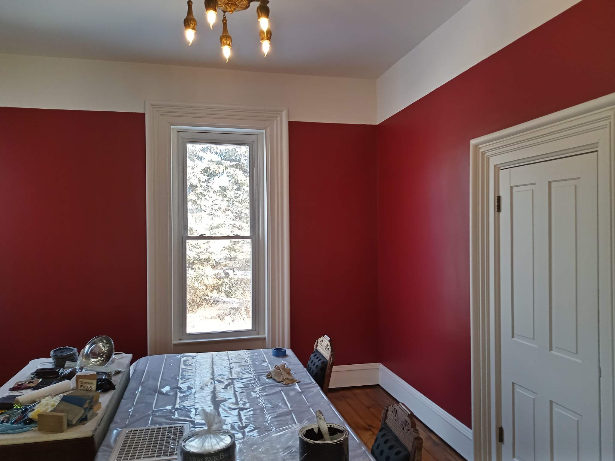 red dining room